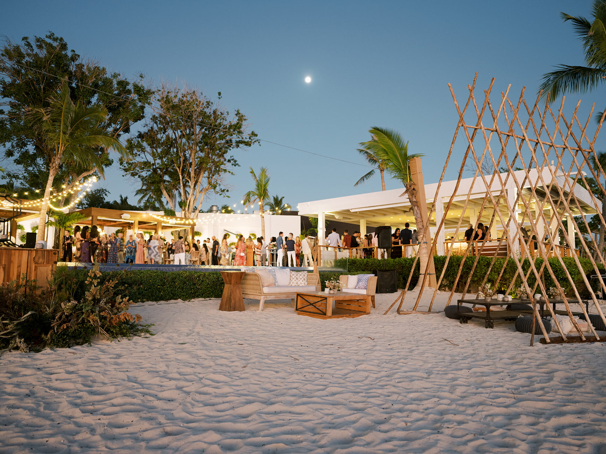Darien & Sean · Beach Party — scenic fabrication by Eccentrico Studio, Playa Minitas, Casa de Campo