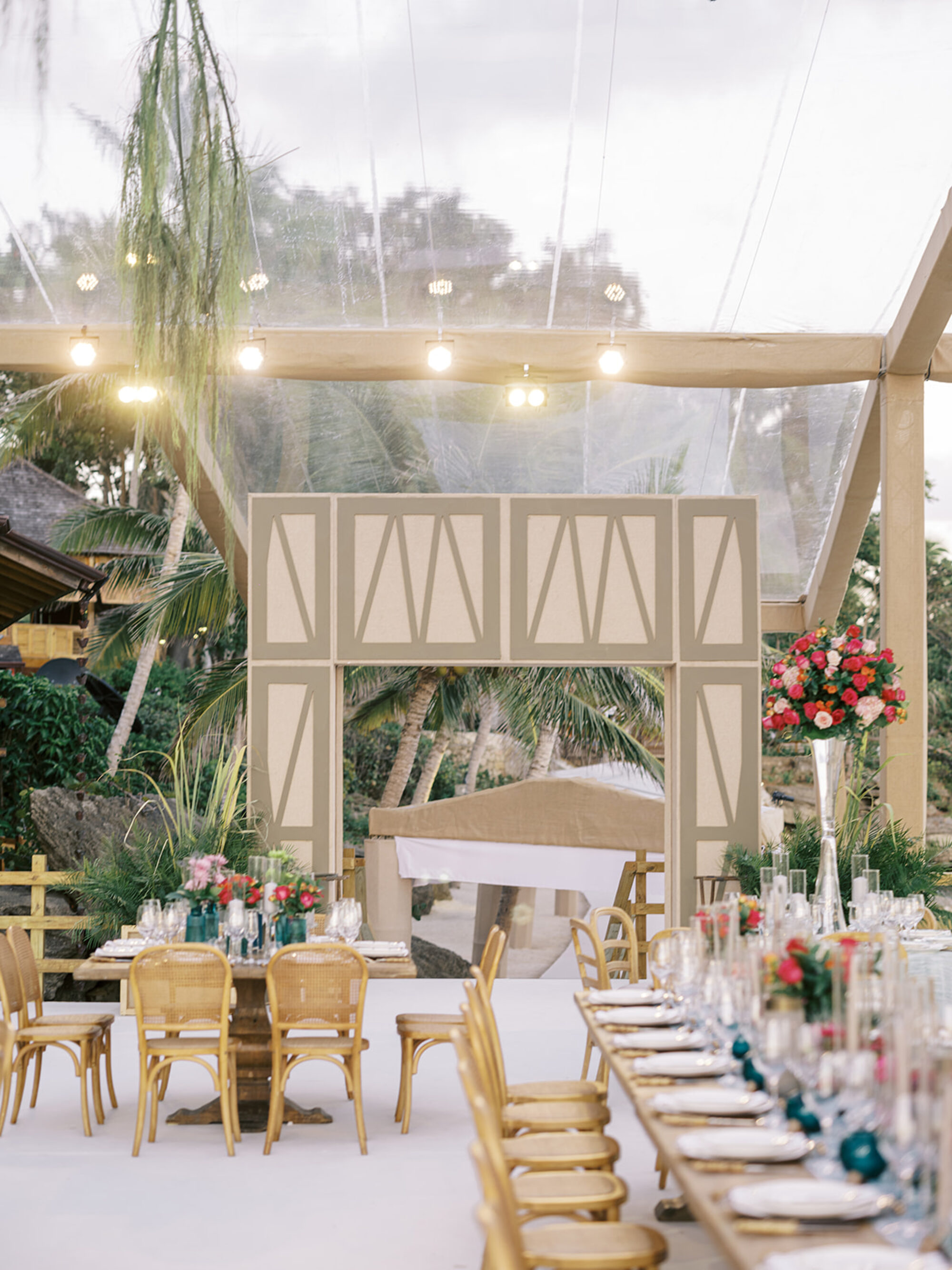 Mimi — fabrication detail, Casa de Campo, DR