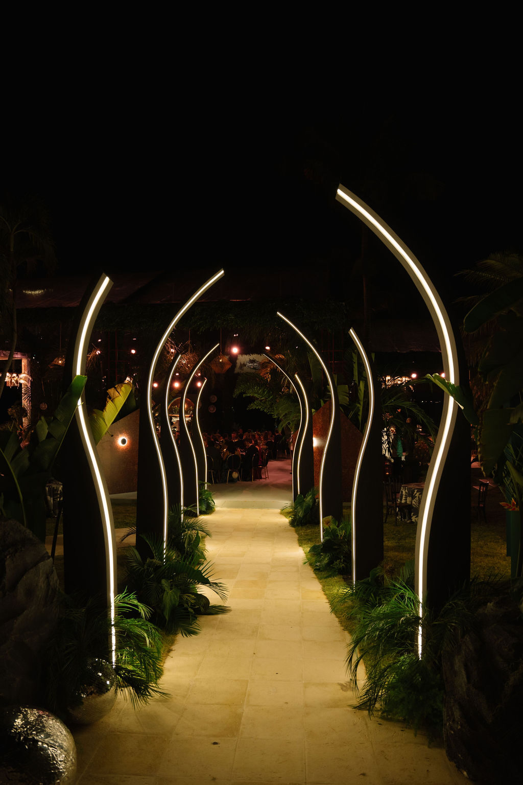 Style Me Pretty · Feature Wedding — fabrication detail, Private villa, DR